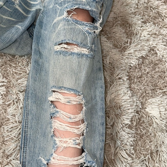 Abercrombie and Fitch distressed bejeweled low rise jeans - Picture 3 of 9